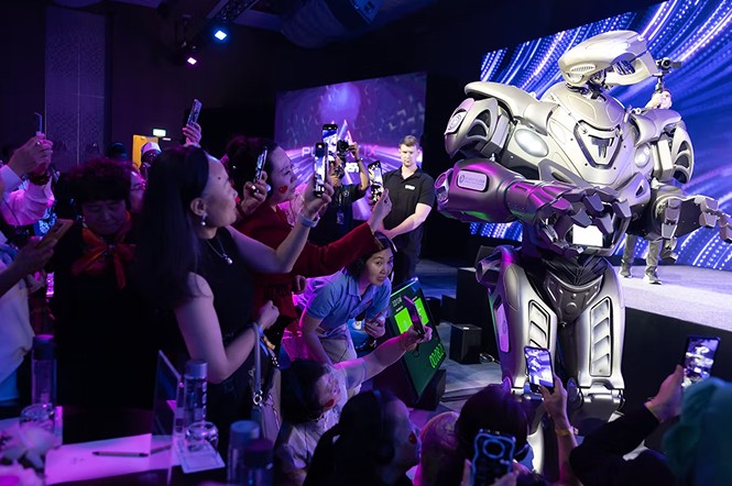 Rectangle 491_175858417.jpg